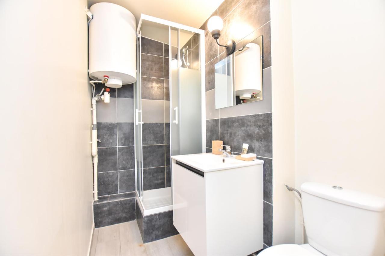 Cmg Batignolles - Pigalle ปารีส ภายนอก รูปภาพ