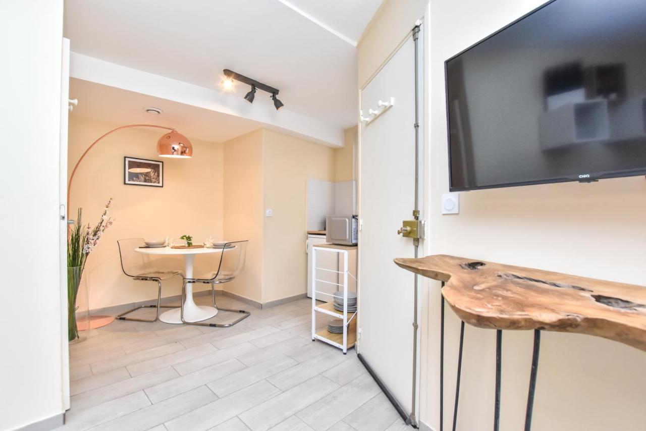 Cmg Batignolles - Pigalle ปารีส ภายนอก รูปภาพ